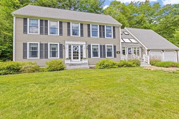 Marshfield, MA 02050,39 High Beacon Way