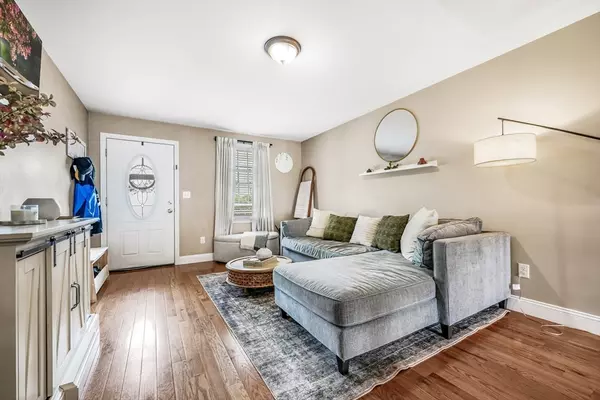 Fall River, MA 02721,40 Winchester Ln #10