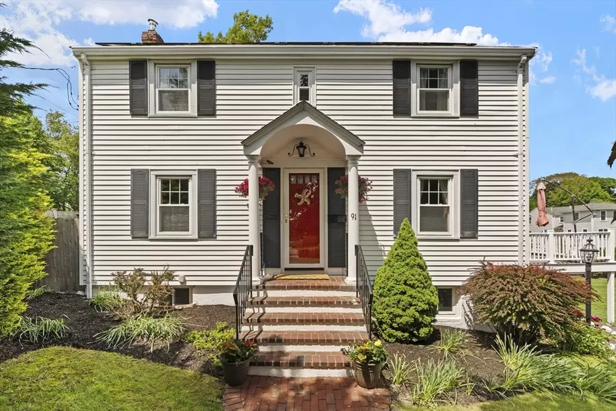 91 Clement Ter, Quincy, MA 02171