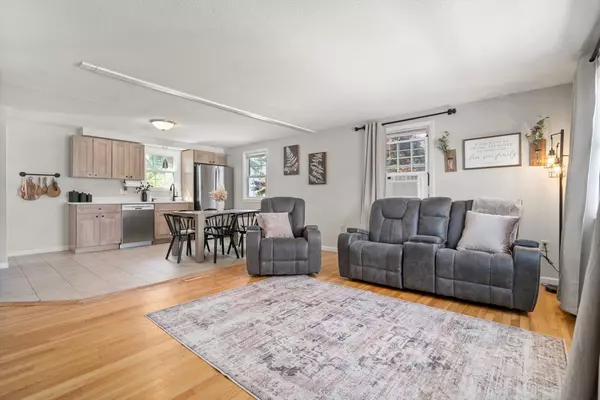 Milford, MA 01757,10 Vassar Dr