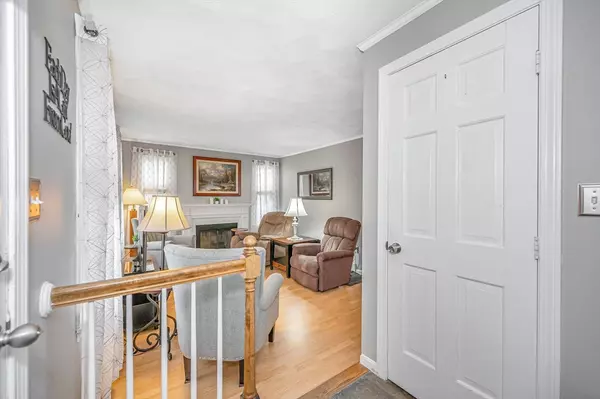 Chelmsford, MA 01863,718 Wellman Ave #718