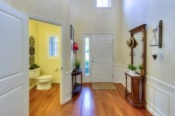 Northbridge, MA 01534,204 Sandtrap Court #204