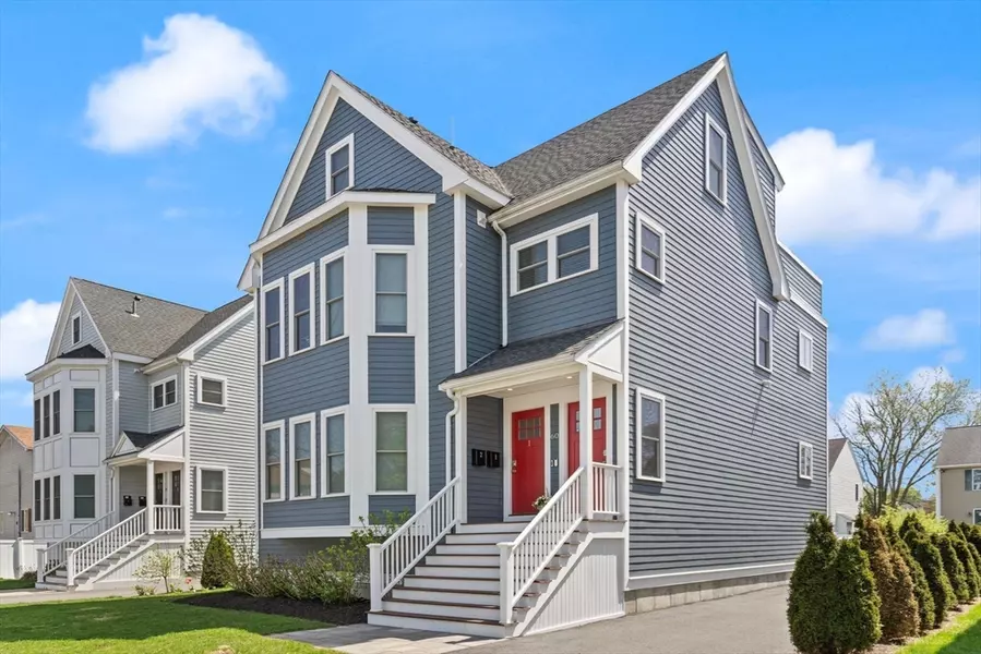 60 Starbird Ave #2, Boston, MA 02131