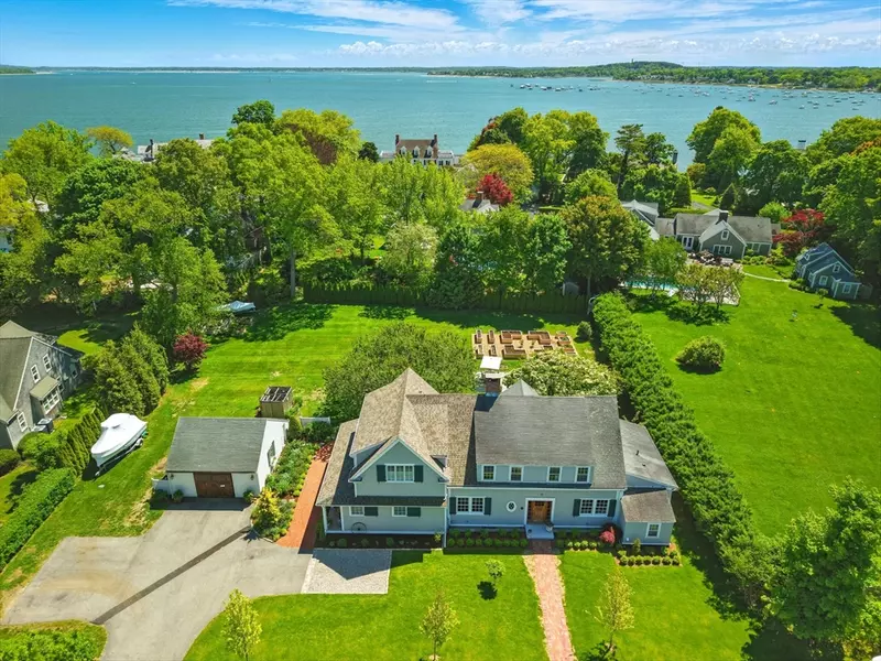 51 Upland Rd, Duxbury, MA 02332