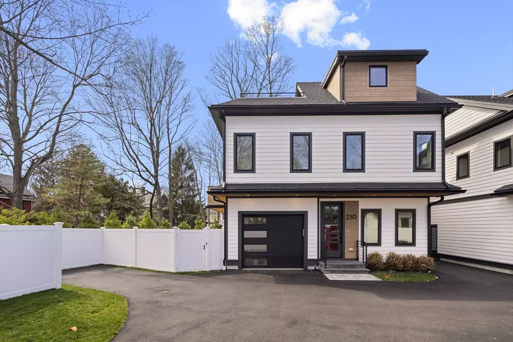 Newton, MA 02466,230 Auburn St #230