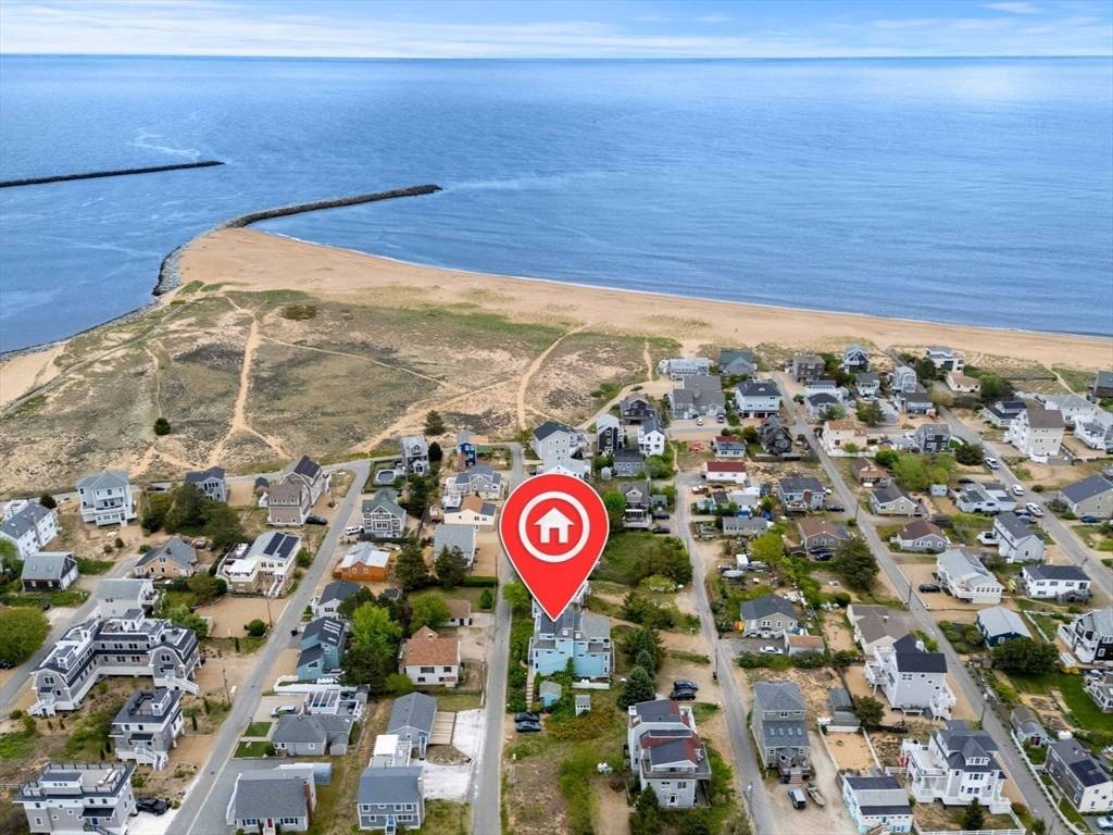 Newburyport, MA 01950,10 61st St #10