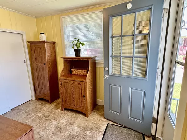 Lowell, MA 01850,74 Fulton Street