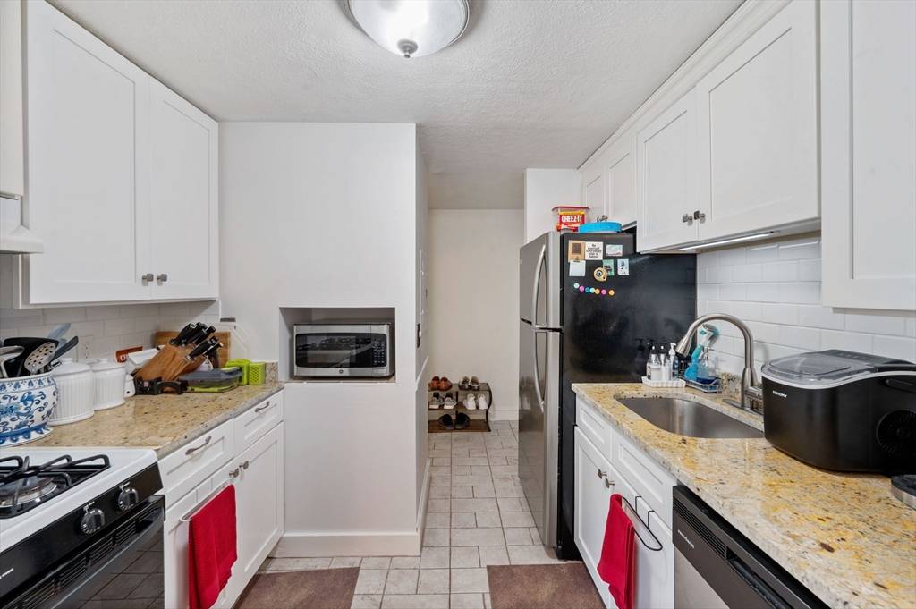 Weymouth, MA 02189,269 Lake St #5
