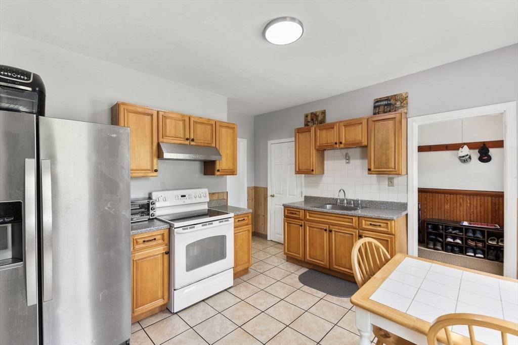 Brockton, MA 02301,197 Florence St