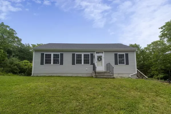 Sandwich, MA 02563,5 Whiffletree Cir