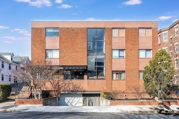 115 Highland Avenue #21, Somerville, MA 02143