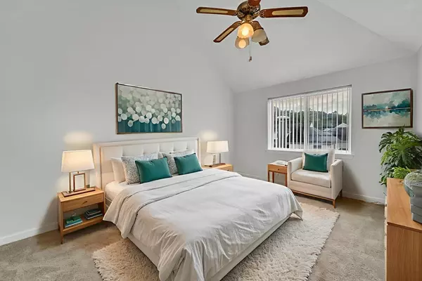 Chelmsford, MA 01824,360 Littleton Rd. #A5