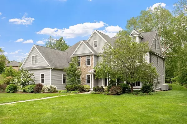 Wayland, MA 01778,7 Spencer Circle