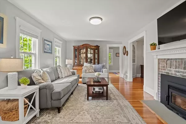 Westwood, MA 02090,86 Willow St