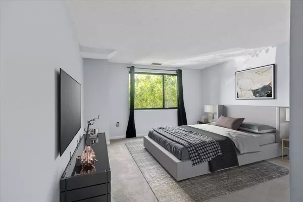 Medford, MA 02155,30 Revere Beach Parkway #207