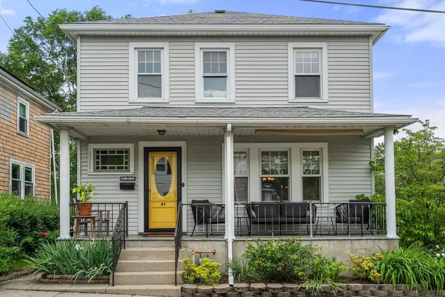 41 Bancroft St, Watertown, MA 02472