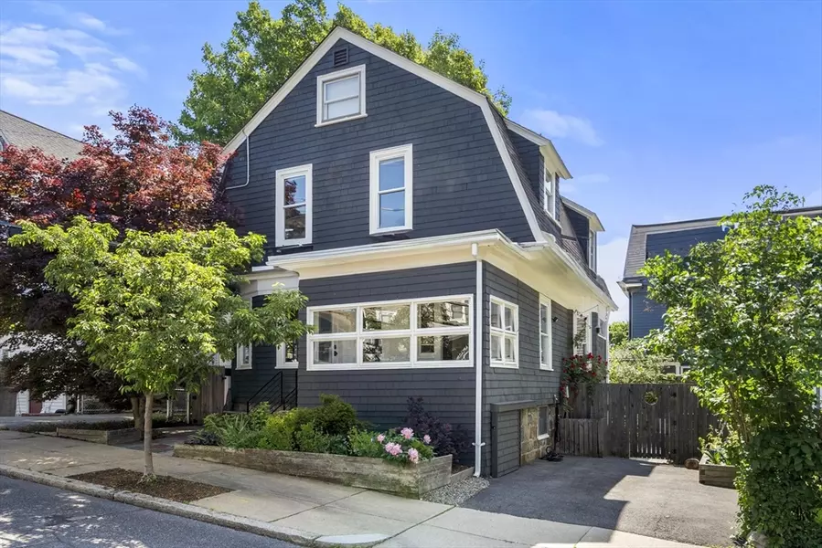 68 Cliftondale St, Boston, MA 02131