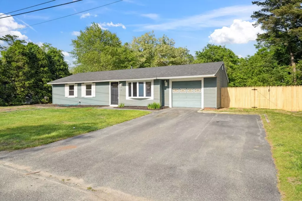Wareham, MA 02571,41 Camardo Dr