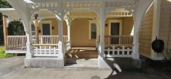 106 Walnut St #2, Clinton, MA 01510
