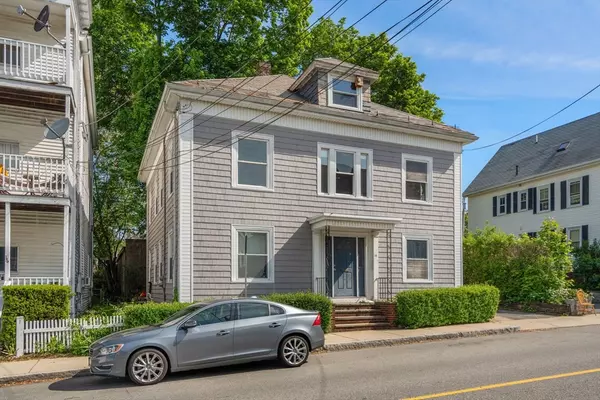 Salem, MA 01970,14 Forest Ave