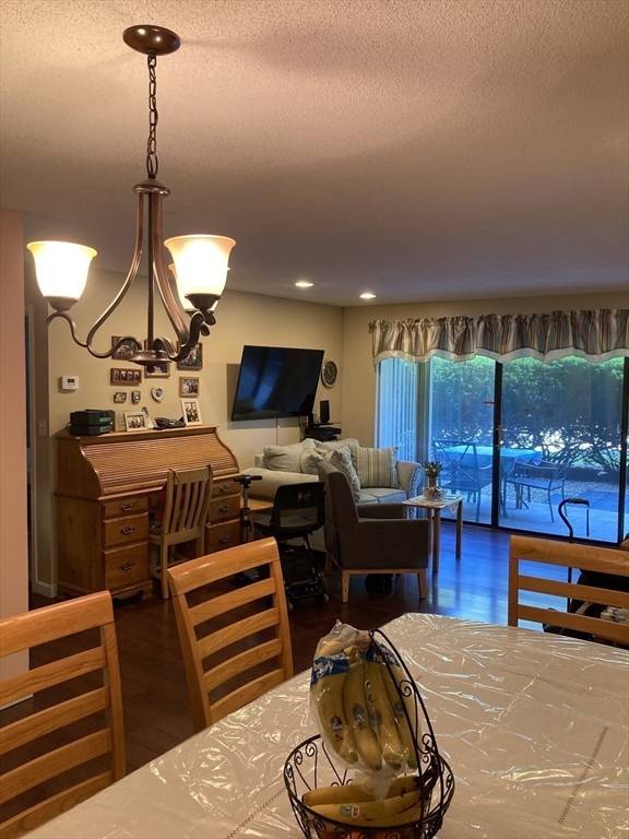 Reading, MA 01867,2 Summit Dr. #18