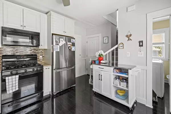Boston, MA 02124,31 Myrtlebank #2