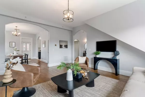 Boston, MA 02127,55 W Broadway #8