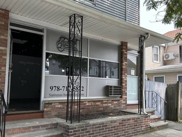 69 Washington St, Peabody, MA 01960