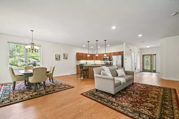 Grafton, MA 01560,28 Summerfield Drive #28