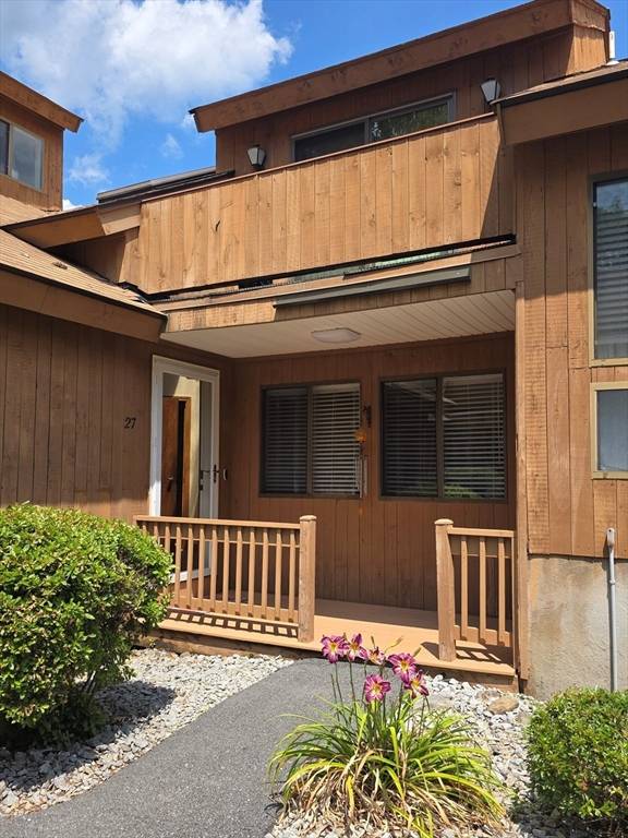 27 Littlefield Ct #37B, Haverhill, MA 01832