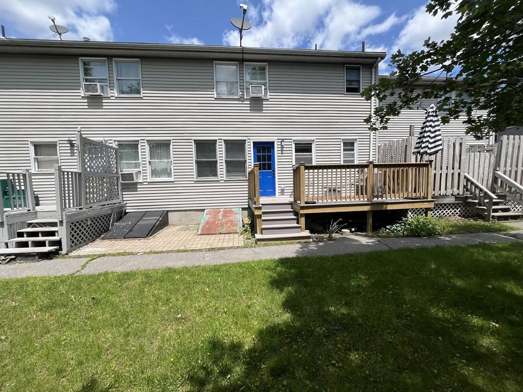 35 Wall #B, Worcester, MA 01604