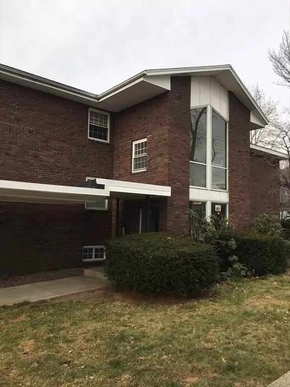 881 Main St #U10, Walpole, MA 02081