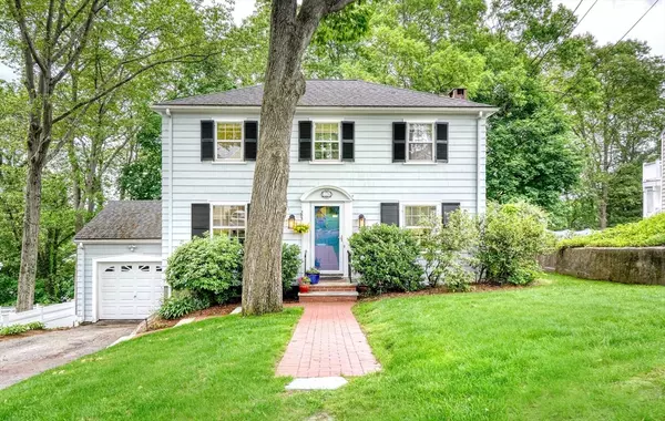 Melrose, MA 02176,25 Grandview Ave