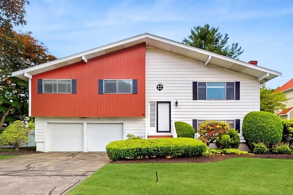 Needham, MA 02494,41 Lee Rd