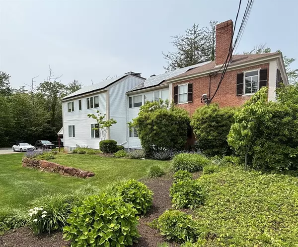 Hanover, MA 02339,2048 Washington Street