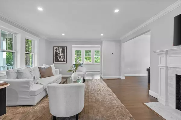 Lynnfield, MA 01940,160 Forest Hill