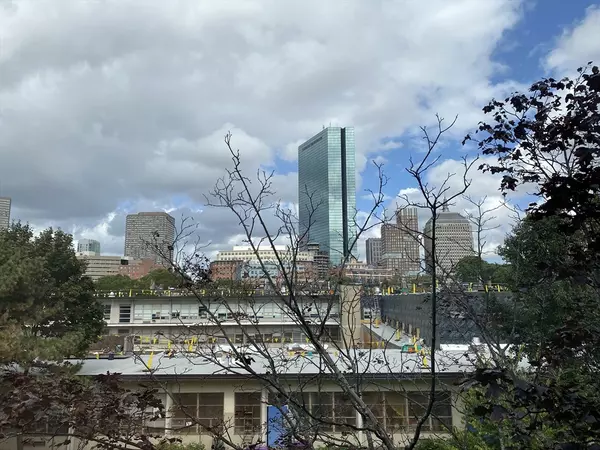 Boston, MA 02116,26 Montgomery St #4