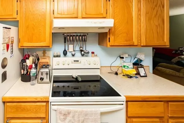 Northbridge, MA 01588,153 Heritage Dr #153