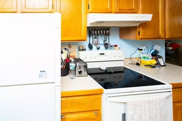 Northbridge, MA 01588,153 Heritage Dr #153