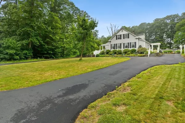 Norton, MA 02766,47-49 Dean St