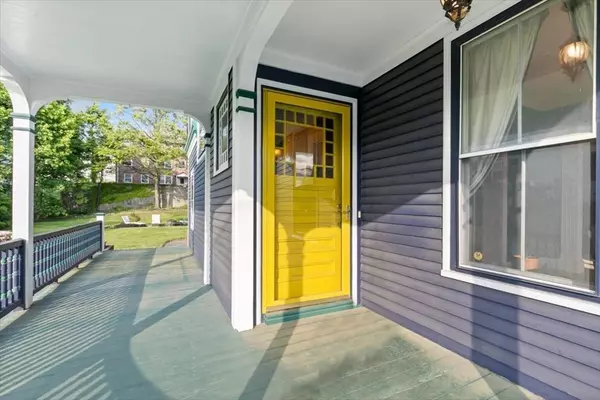 Lowell, MA 01852,44 Hanks St