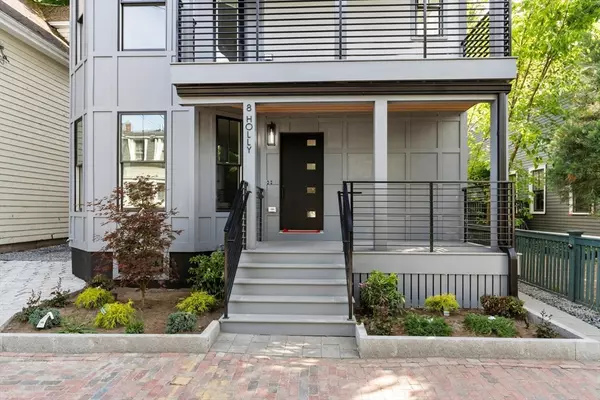 Cambridge, MA 02138,8 Holly Ave #1