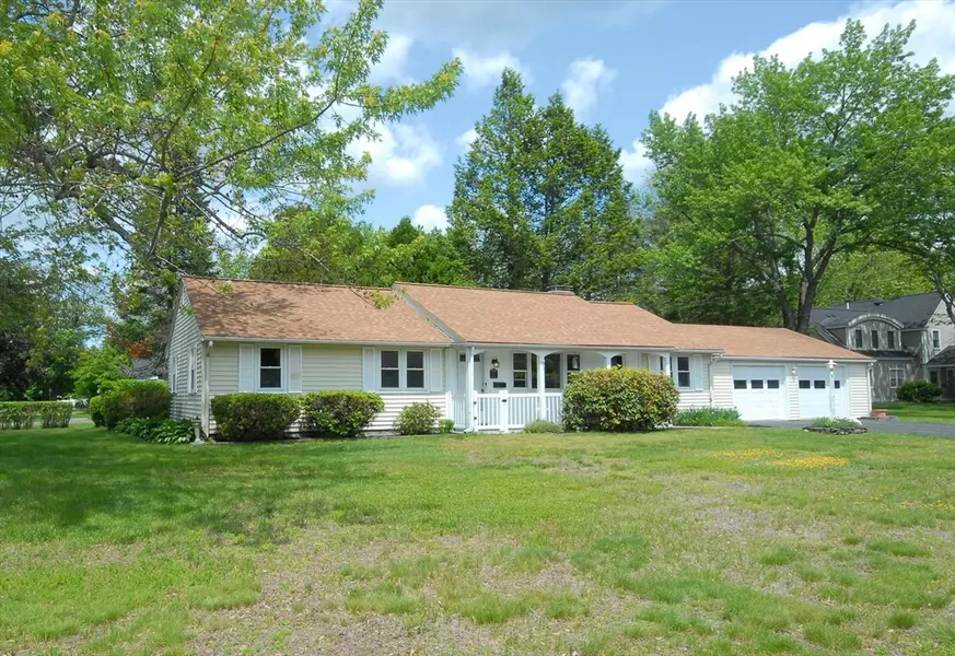 12 Reo Rd, Maynard, MA 01754