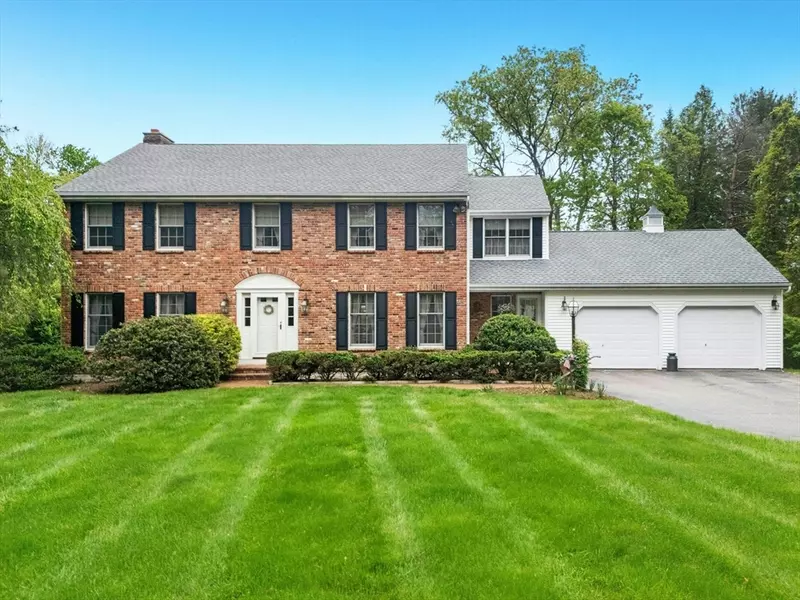 8 Adams Road, Grafton, MA 01519