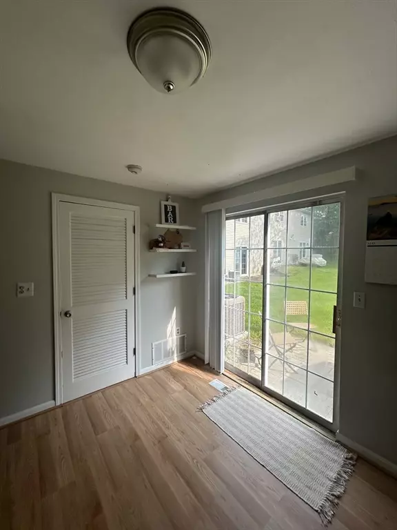 Chelmsford, MA 01863,66 Kennedy Drive #66