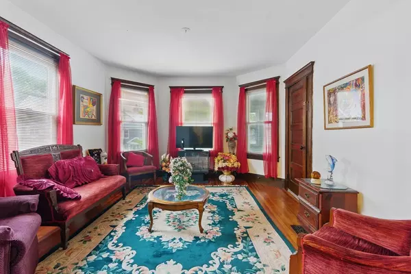 Springfield, MA 01109,42-44 Suffolk St