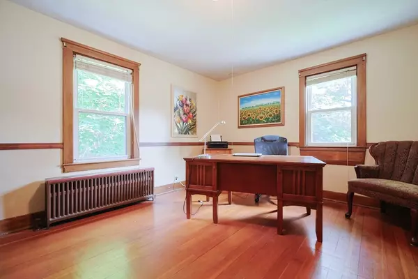 Northbridge, MA 01534,16 Birch Ln