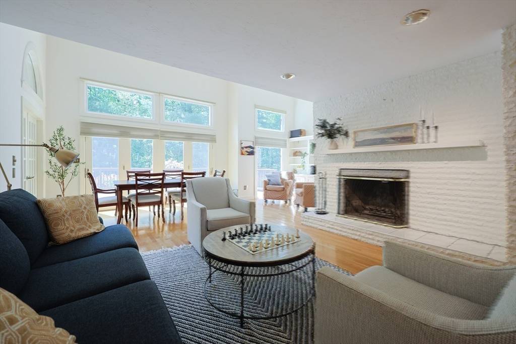 Franklin, MA 02038,8 Mercer Lane