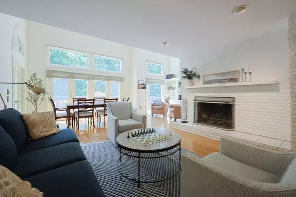 Franklin, MA 02038,8 Mercer Lane