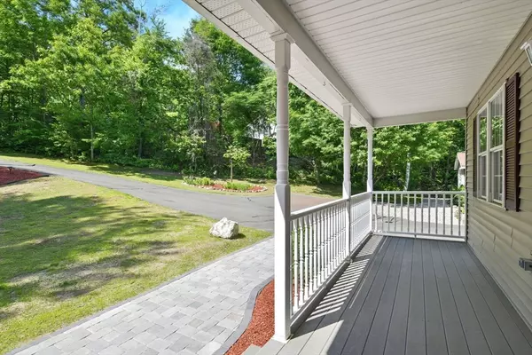 Russell, MA 01071,315 Woodland Way
